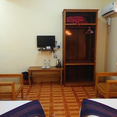 ניאונגשווה Inle Star Hotel חדר תמונה