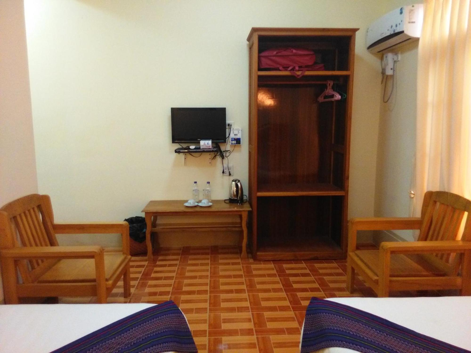 ניאונגשווה Inle Star Hotel חדר תמונה