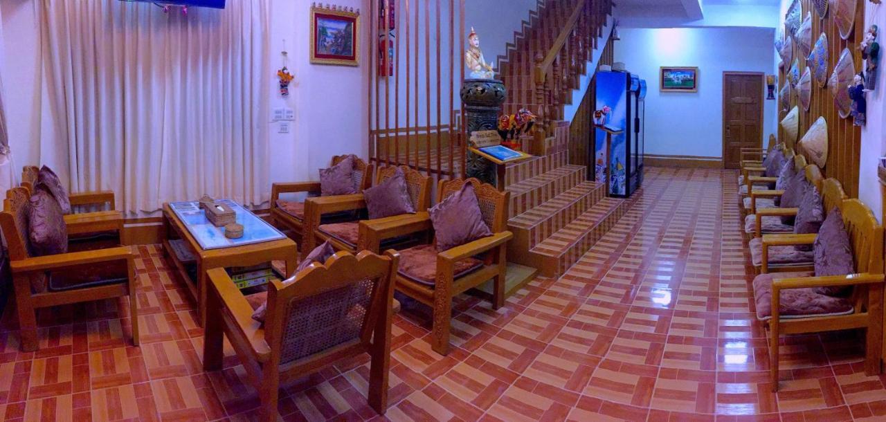 ניאונגשווה Inle Star Hotel מראה חיצוני תמונה