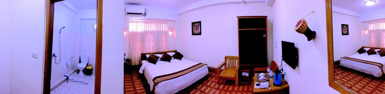 ניאונגשווה Inle Star Hotel מראה חיצוני תמונה