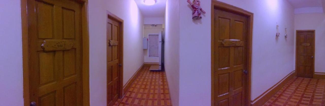 ניאונגשווה Inle Star Hotel מראה חיצוני תמונה